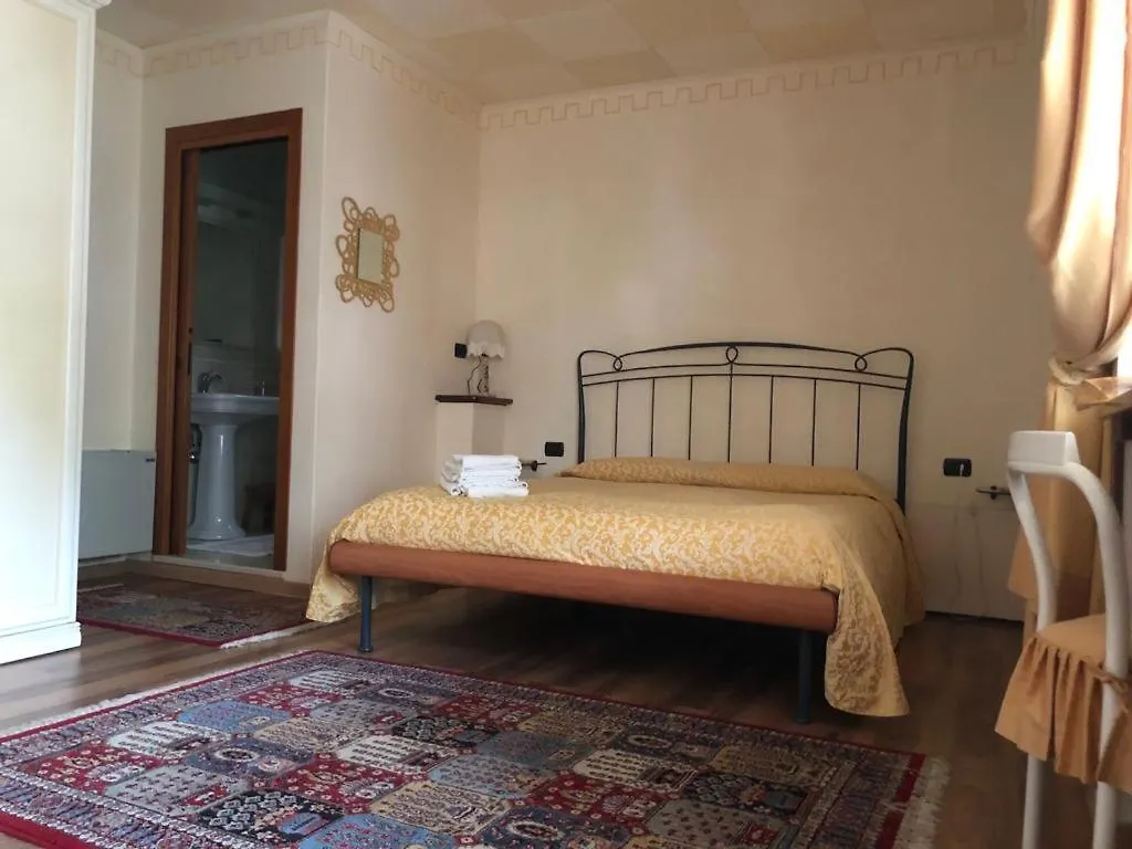 B&B Ernestina Miane 4*,